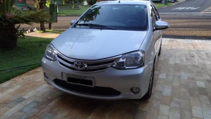 Toyota Etios Sedan XLS platinum 1.5 (Flex)