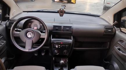 Volkswagen Fox 1.0 8V (Flex)