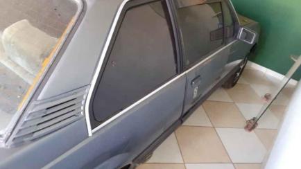 Chevrolet Monza Sedan SLE 2.0