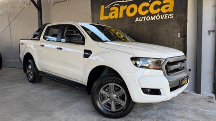 Ford Ranger (Cabine Dupla) Ranger 2.2 TD XLS CD 4x4 (Aut)