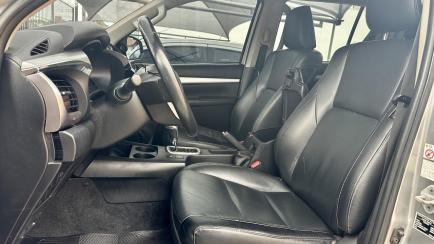 Toyota Hilux Cabine Dupla Hilux 2.8 TDI CD SRV 4x4 (Aut)