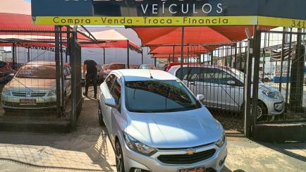 Chevrolet Onix 1.0 LT SPE/4