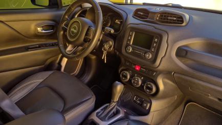 Jeep Renegade Longitude 1.8 (Aut) (Flex)