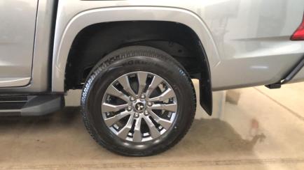Mitsubishi Triton 2.4 D HPE 4WD (Aut)
