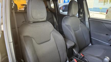 Jeep Renegade 1.8 Sport (Aut)
