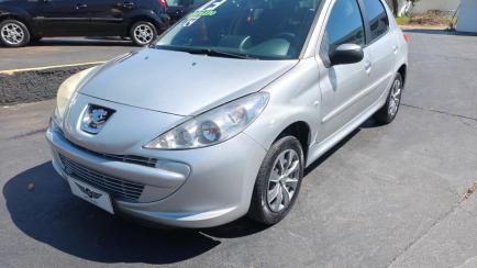 Peugeot 207 Hatch XR 1.4 8V (flex) 4p
