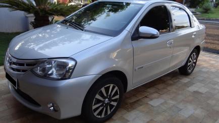 Toyota Etios Sedan XLS platinum 1.5 (Flex)