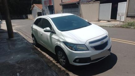 Chevrolet Onix 1.4 LT SPE/4