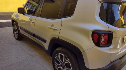 Jeep Renegade Longitude 1.8 (Aut) (Flex)