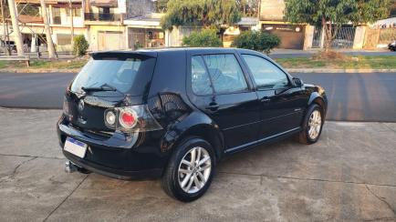 Volkswagen Golf Sportline 1.6 (Flex)