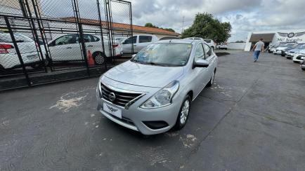 Nissan Versa 1.6 16V SV (Flex)