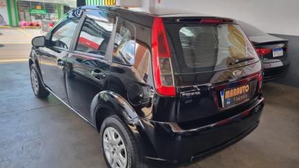 Ford Fiesta Hatch 1.6 (Flex)
