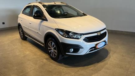 Chevrolet Onix 1.4 Activ SPE/4 (Aut)