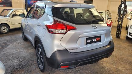 Nissan Kicks 1.6 S CVT (Flex)