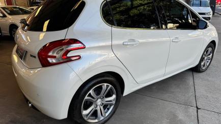 Peugeot 208 1.6 16V Griffe (Flex)