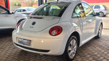 Volkswagen New Beetle 2.0 (Aut)