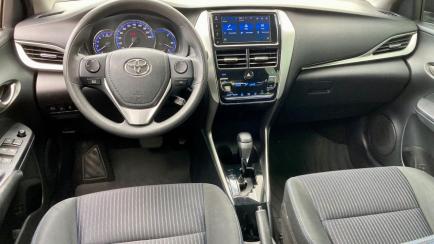 Toyota Yaris Sedan 1.5 XL Live CVT