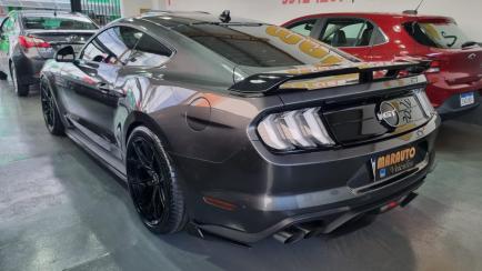Ford Mustang 5.0 Black Shadow