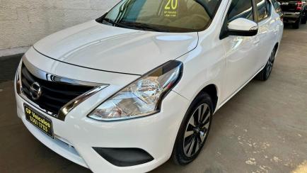 Nissan Versa 1.6 SV CVT (Flex)