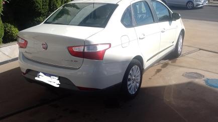 Fiat Grand Siena Essence 1.6 16V Dualogic (Flex)