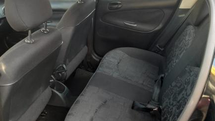 Peugeot 207 Hatch XR 1.4 8V (flex) 4p