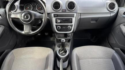 Volkswagen Gol 1.0 (G5) (Flex)