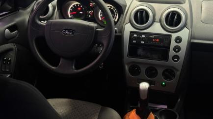 Ford Fiesta Hatch 1.6 (Flex)