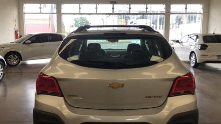 Chevrolet Onix 1.4 Activ SPE/4 (Aut)